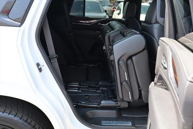 2023 Cadillac Escalade 2WD Luxury
