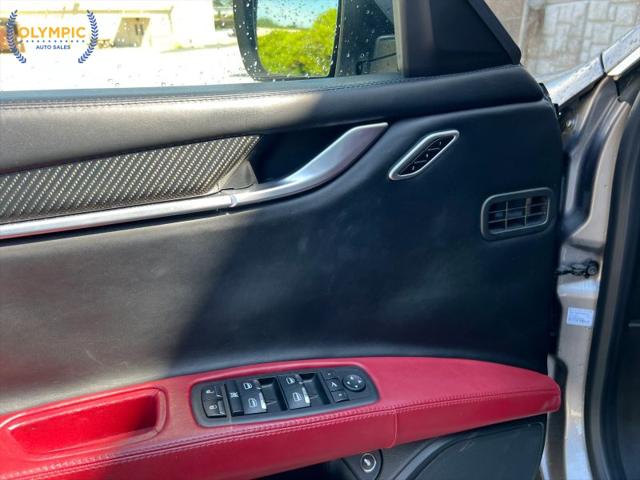 2015 Maserati Ghibli Base