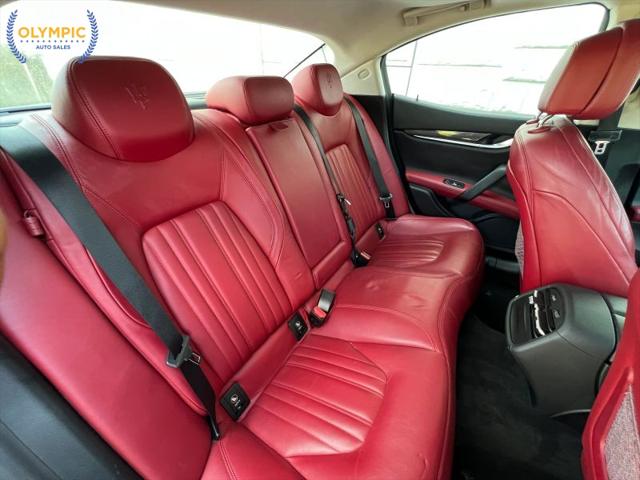 2015 Maserati Ghibli Base