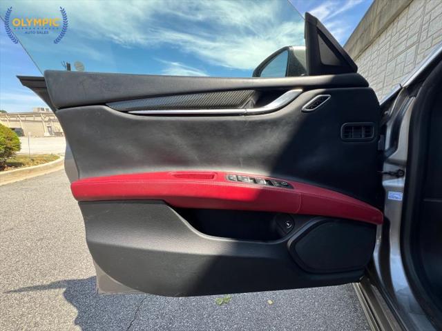 2015 Maserati Ghibli Base