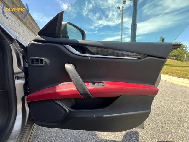 2015 Maserati Ghibli Base