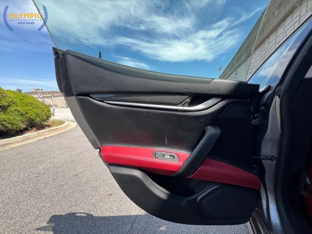 2015 Maserati Ghibli Base