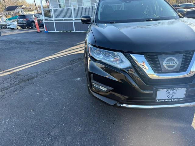 2017 Nissan Rogue SL