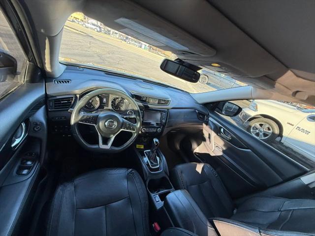 2017 Nissan Rogue SL