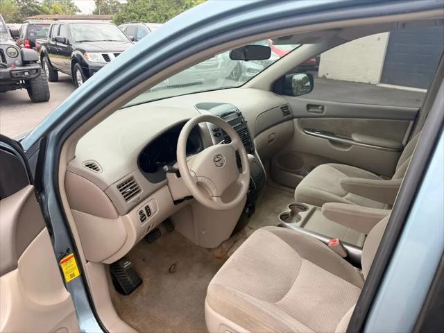 2008 Toyota Sienna CE