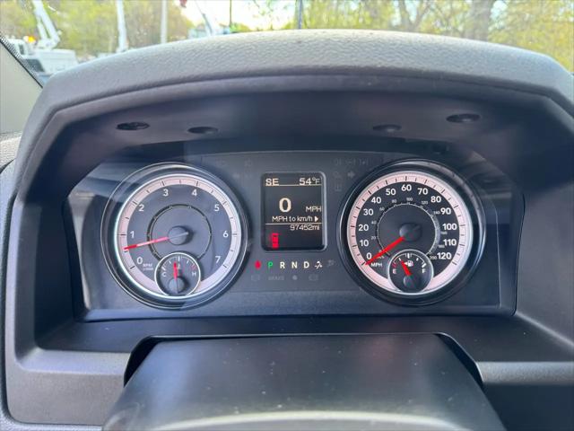 2019 Ram 1500 Classic Express Quad Cab 4x4 6'4" Box