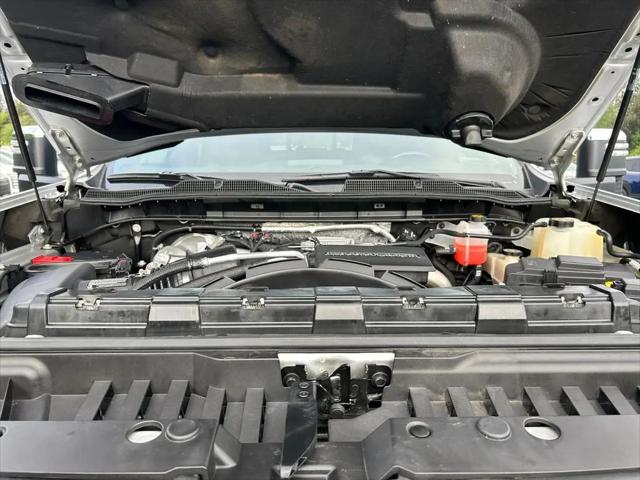 2022 Chevrolet Silverado 3500HD 4WD Crew Cab Standard Bed High Country