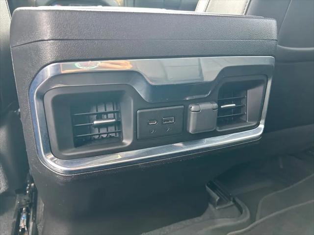 2022 Chevrolet Silverado 3500HD 4WD Crew Cab Standard Bed High Country