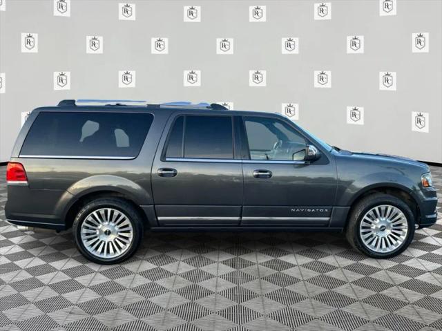 2016 Lincoln Navigator L Select