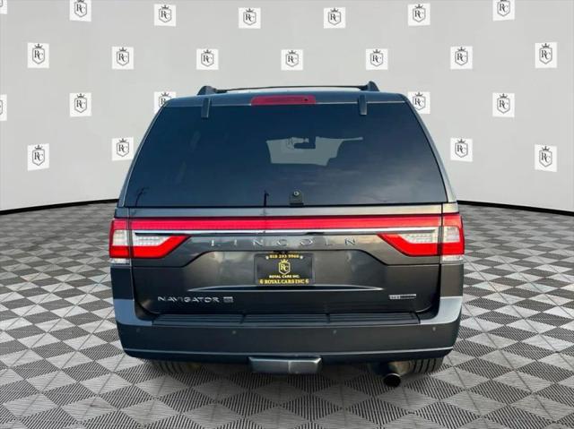 2016 Lincoln Navigator L Select