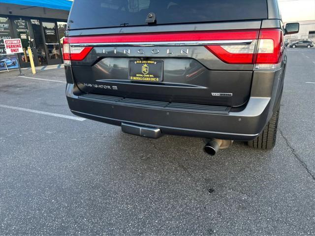 2016 Lincoln Navigator L Select