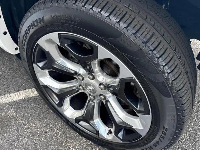 2023 Ram 1500 Limited Crew Cab 4x4 5'7" Box