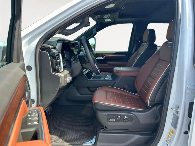 2026 GMC Sierra 3500HD Crew Cab, Long Bed, Denali Ultimate, 4WD