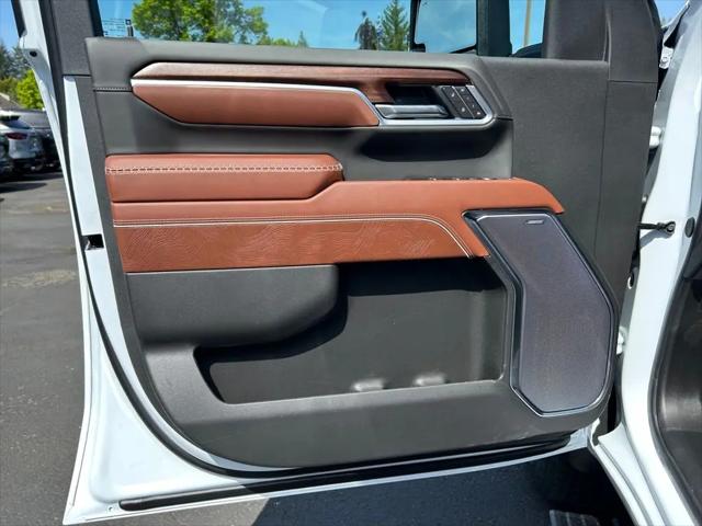 2026 GMC Sierra 3500HD Crew Cab, Long Bed, Denali Ultimate, 4WD
