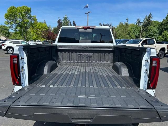 2026 GMC Sierra 3500HD Crew Cab, Long Bed, Denali Ultimate, 4WD
