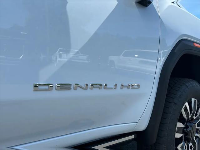 2026 GMC Sierra 3500HD Crew Cab, Long Bed, Denali Ultimate, 4WD