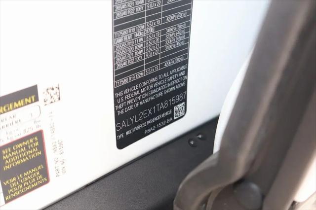 2026 Land Rover Range Rover Velar P250 Dynamic SE