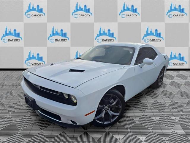 2018 Dodge Challenger SXT Plus