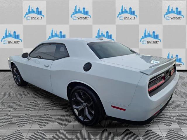 2018 Dodge Challenger SXT Plus