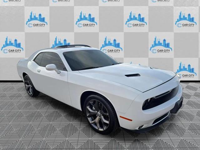 2018 Dodge Challenger SXT Plus