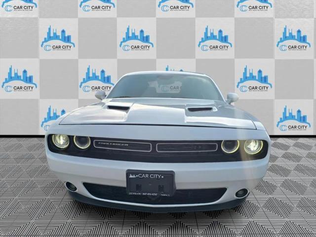 2018 Dodge Challenger SXT Plus