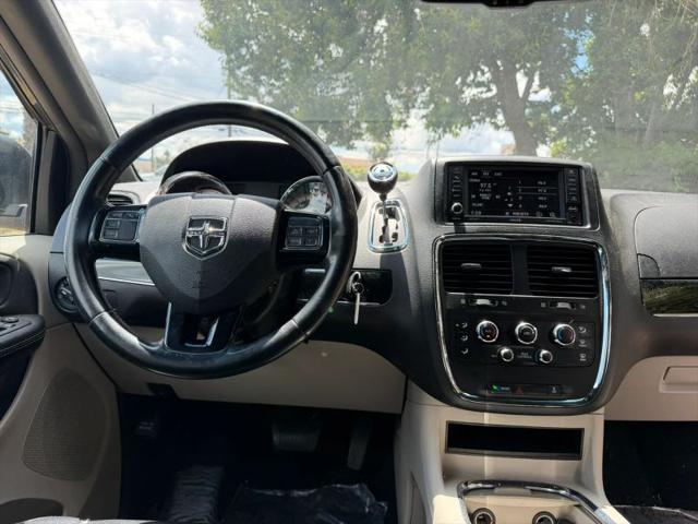 2017 Dodge Grand Caravan SXT