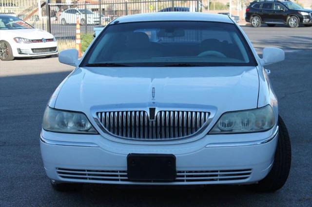 2006 Lincoln Town Car Signature