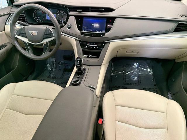 2021 Cadillac XT5 FWD Premium Luxury