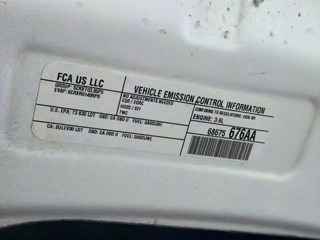 2025 Chrysler Pacifica Select