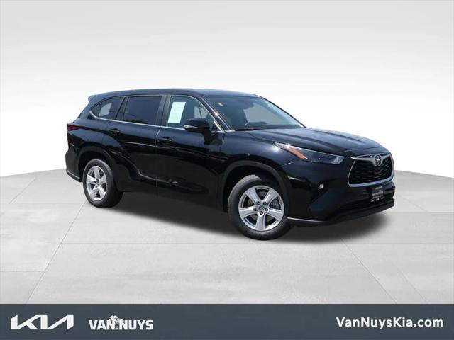 2024 Toyota Highlander LE for sale in Van Nuys, CA