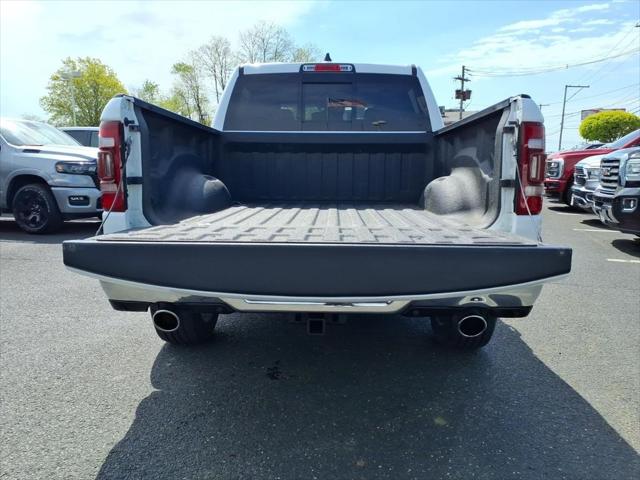 2022 Ram 1500 Laramie Crew Cab 4x4 5'7" Box