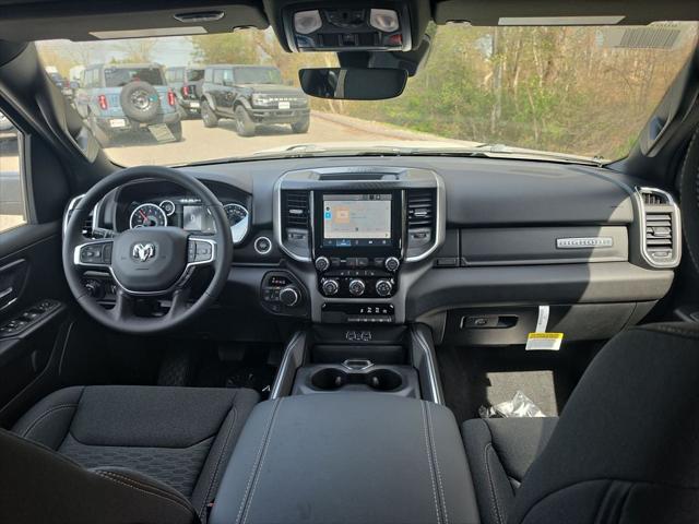 2026 Ram 1500 Big Horn Crew Cab 4x4 5'7" Box