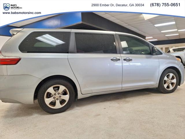 2017 Toyota Sienna L 7 Passenger