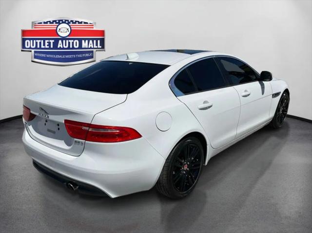 2017 Jaguar XE 25t Premium