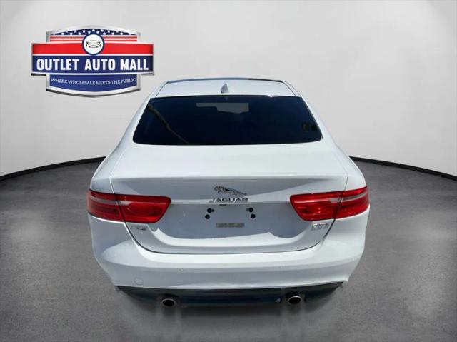 2017 Jaguar XE 25t Premium