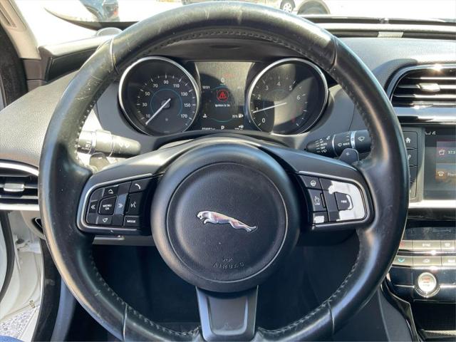 2017 Jaguar XE 25t Premium