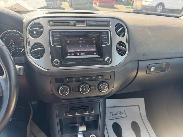 2016 Volkswagen Tiguan S