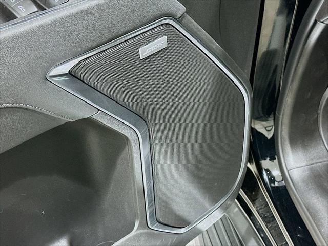 2026 GMC Sierra 1500 Crew Cab, Standard Bed, SLT, 4WD