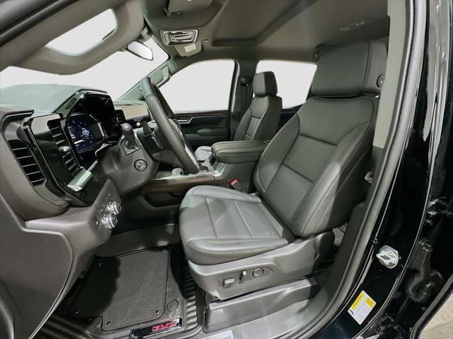2026 GMC Sierra 1500 Crew Cab, Standard Bed, SLT, 4WD
