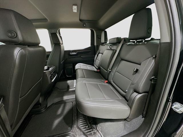 2026 GMC Sierra 1500 Crew Cab, Standard Bed, SLT, 4WD