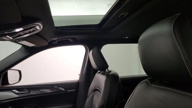 2023 Jeep Grand Cherokee L Altitude 4x4