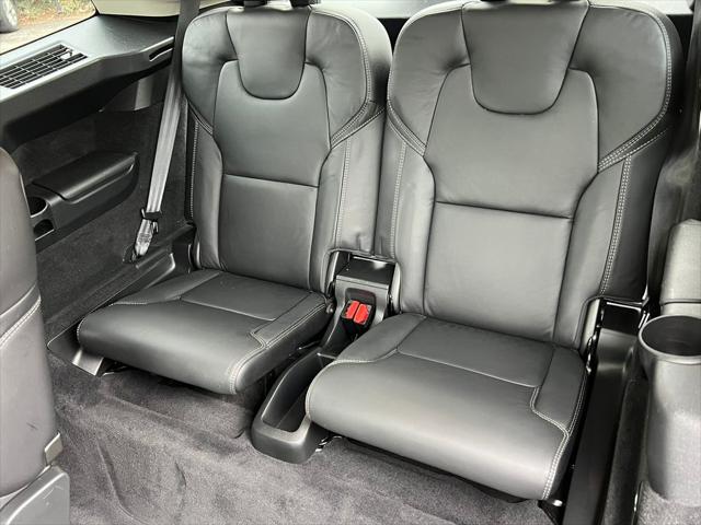 2022 Volvo XC90 T6 Inscription 6 Passenger