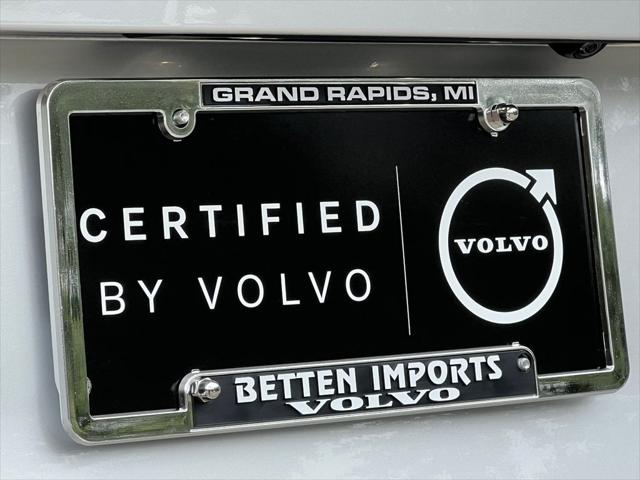 2022 Volvo XC90 T6 Inscription 6 Passenger