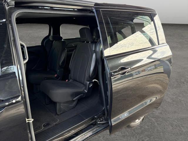 2021 Chrysler Pacifica Touring AWD