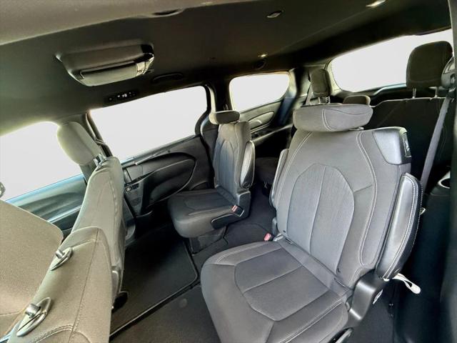 2021 Chrysler Pacifica Touring AWD