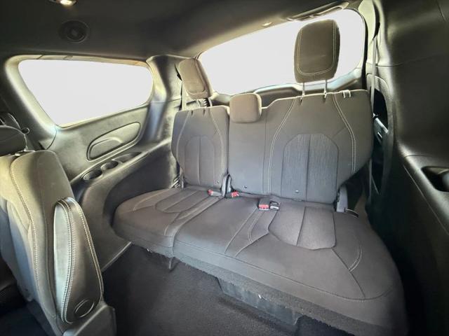 2021 Chrysler Pacifica Touring AWD