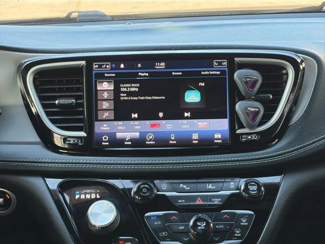 2021 Chrysler Pacifica Touring AWD