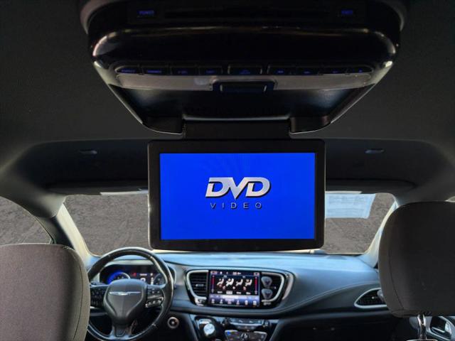 2021 Chrysler Pacifica Touring AWD