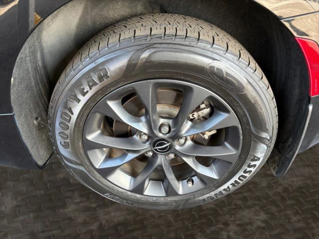 2021 Chrysler Pacifica Touring AWD