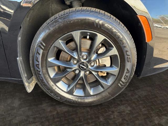 2021 Chrysler Pacifica Touring AWD